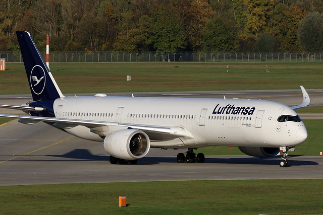 Lufthansa A350-900 D-AIXN arriving MUC/EDDM