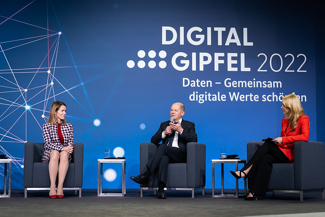 Digipoliitika konverentsi Digital Summit 2022 vestlusring