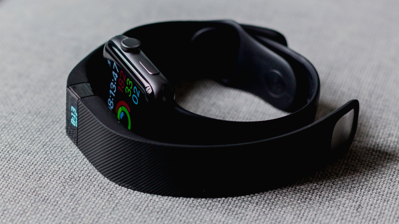 A wearable tracking device