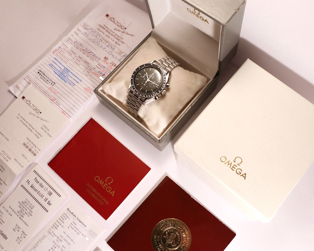 Un full set comme on les aime : Speedmaster 3592.50 de 1994 52554530259_7de086bf08_b