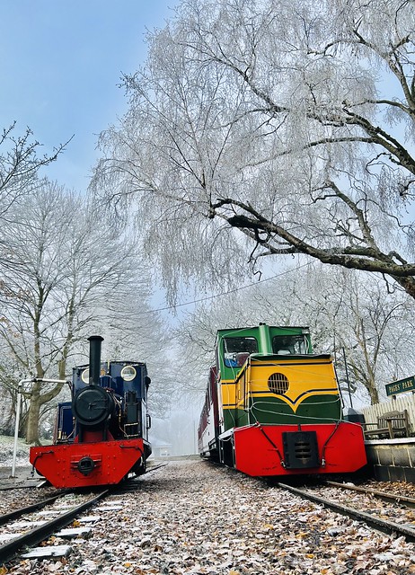 No 4 Doll and No 80 Beaudesert at Pages Park Station - Leighton Buzzard Narrow Gauge Railway.