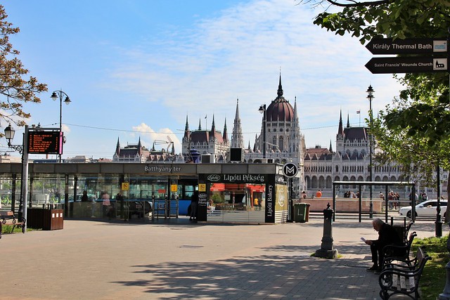 Budapest - Várkerület: Batthyány tér