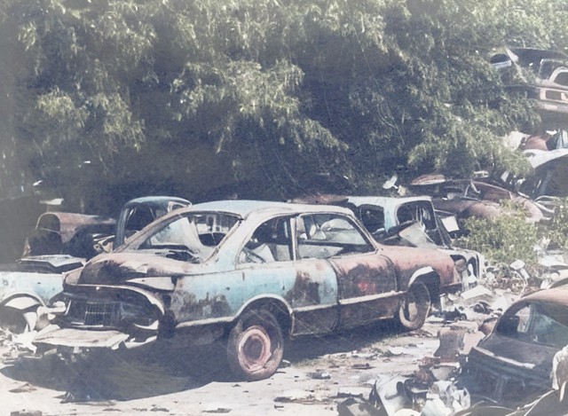 Another junkyard image