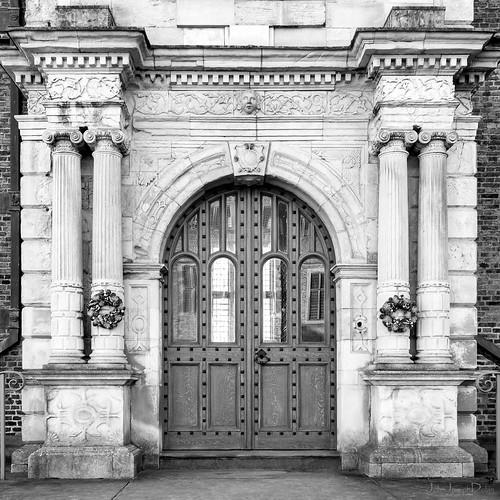 doorway | temple newsam | leeds