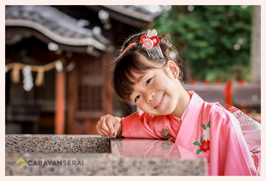 川原神社で七五三　５歳の女の子