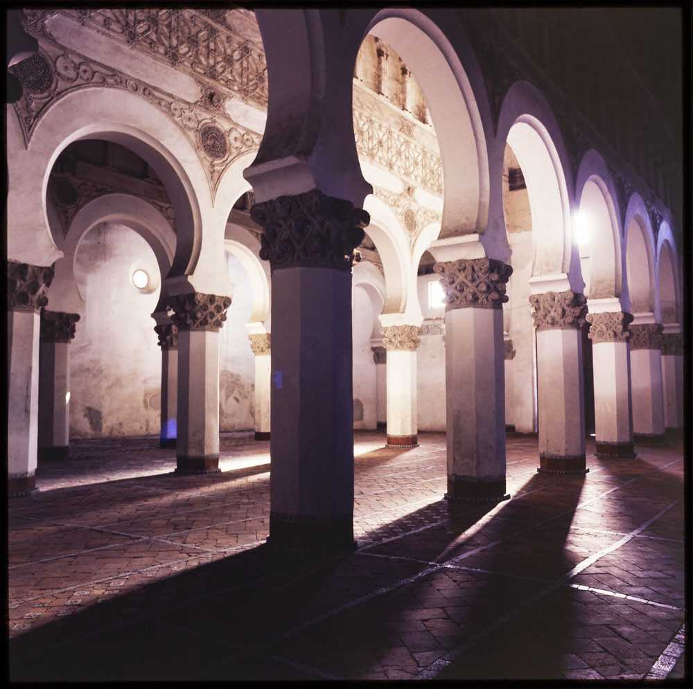 Toledo. Sinagoga Mayor o sinagoga de Santa María la Blanca, interior. Fotografía de Luis Agromayor © Fototeca del IPCE