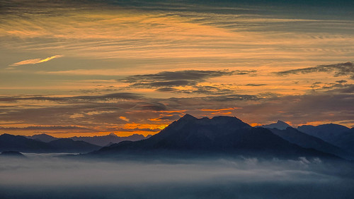 sunrise austria mountains sonnenaufgang österreich berge fog nebel urlaub vacation wandern hkikng freunde friends