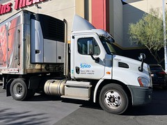 Sysco Freightliner Cascadia 132527 with Kidron 28 refrigerated trailer 228827