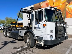 City of Tempe Autocar Xpeditor CNG-powered roll off truck 502