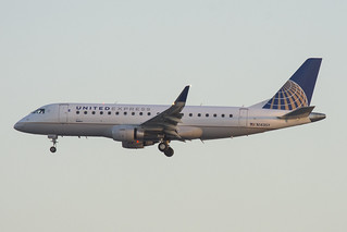 N143SY - Skywest - United Express - Embraer 175