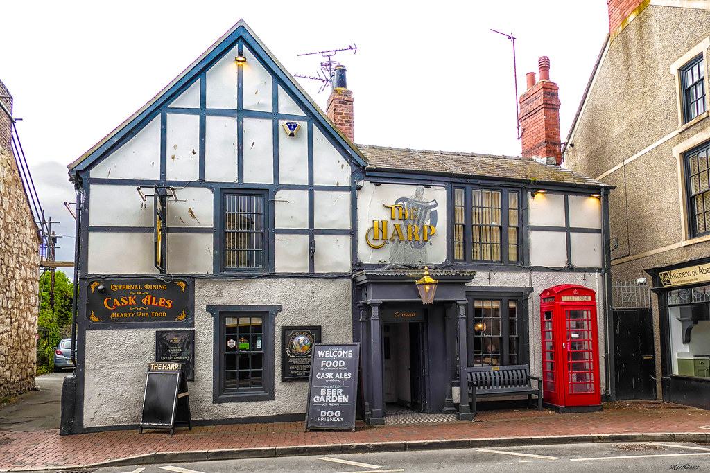 Harp Inn The Harp Inn Abergele | It’s believed that the Harp Inn was … | Flickr