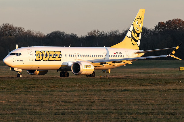 SP-RZB Buzz by Ryanair B737MAX 8200 London STansted