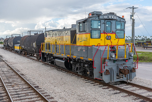 US Sugar MP15 by Christopher Parma, Our FECHS charter train turned on the wye at the Clewiston Sugar Mill, affording some cool views of 
