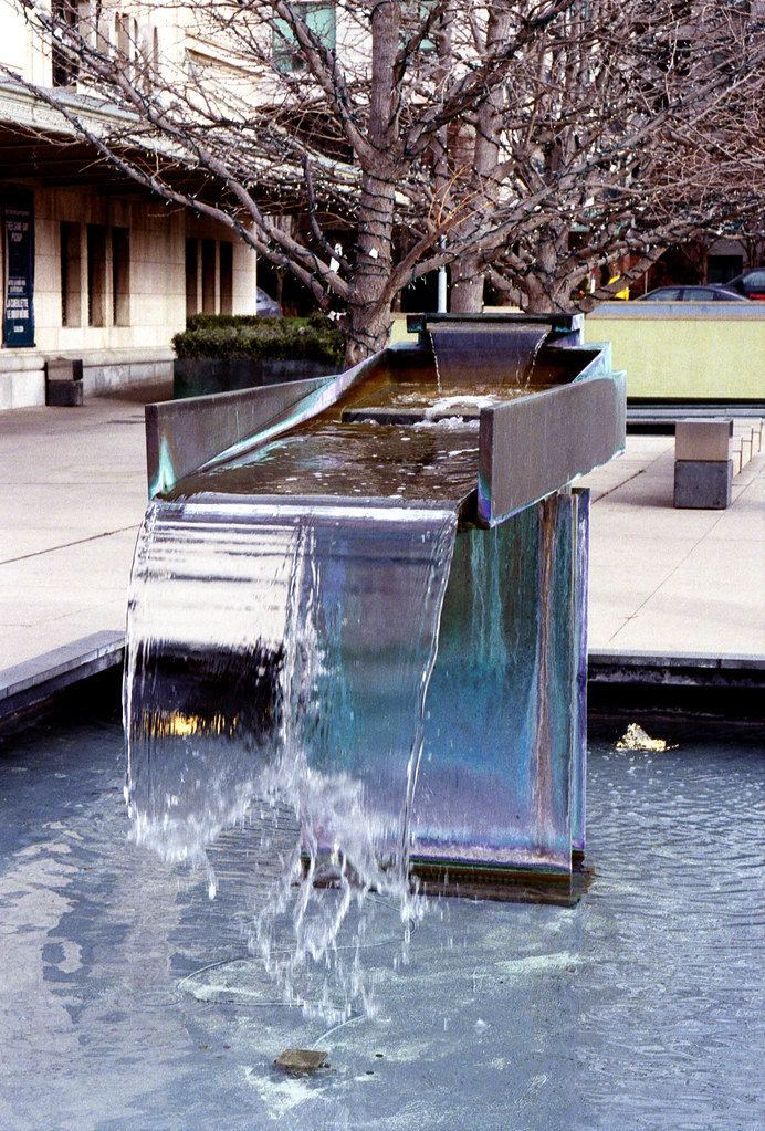 Summerhill LCBO Fountain