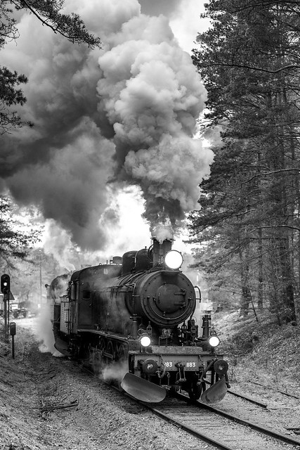 Steam train, SJ E2 1183