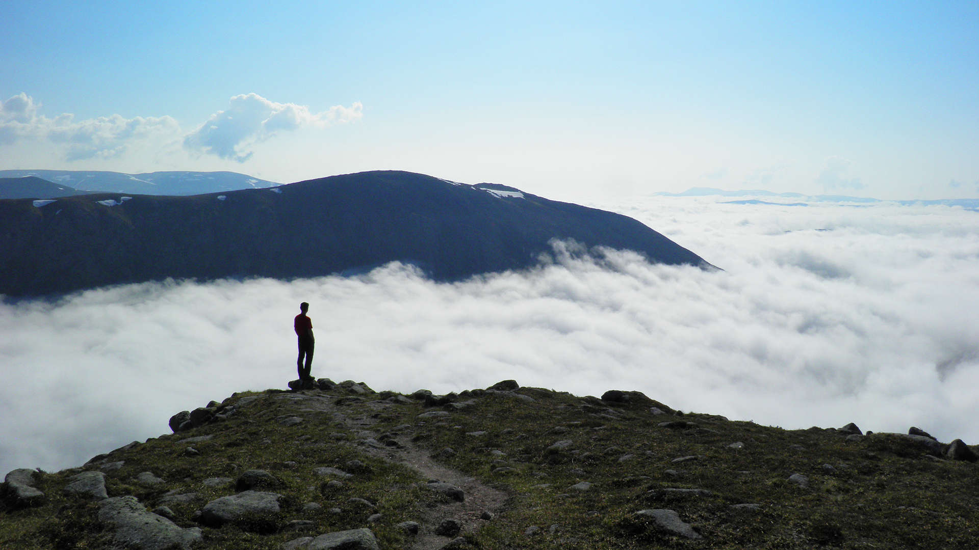 Inversion from the Devil's Point in Cairngorms