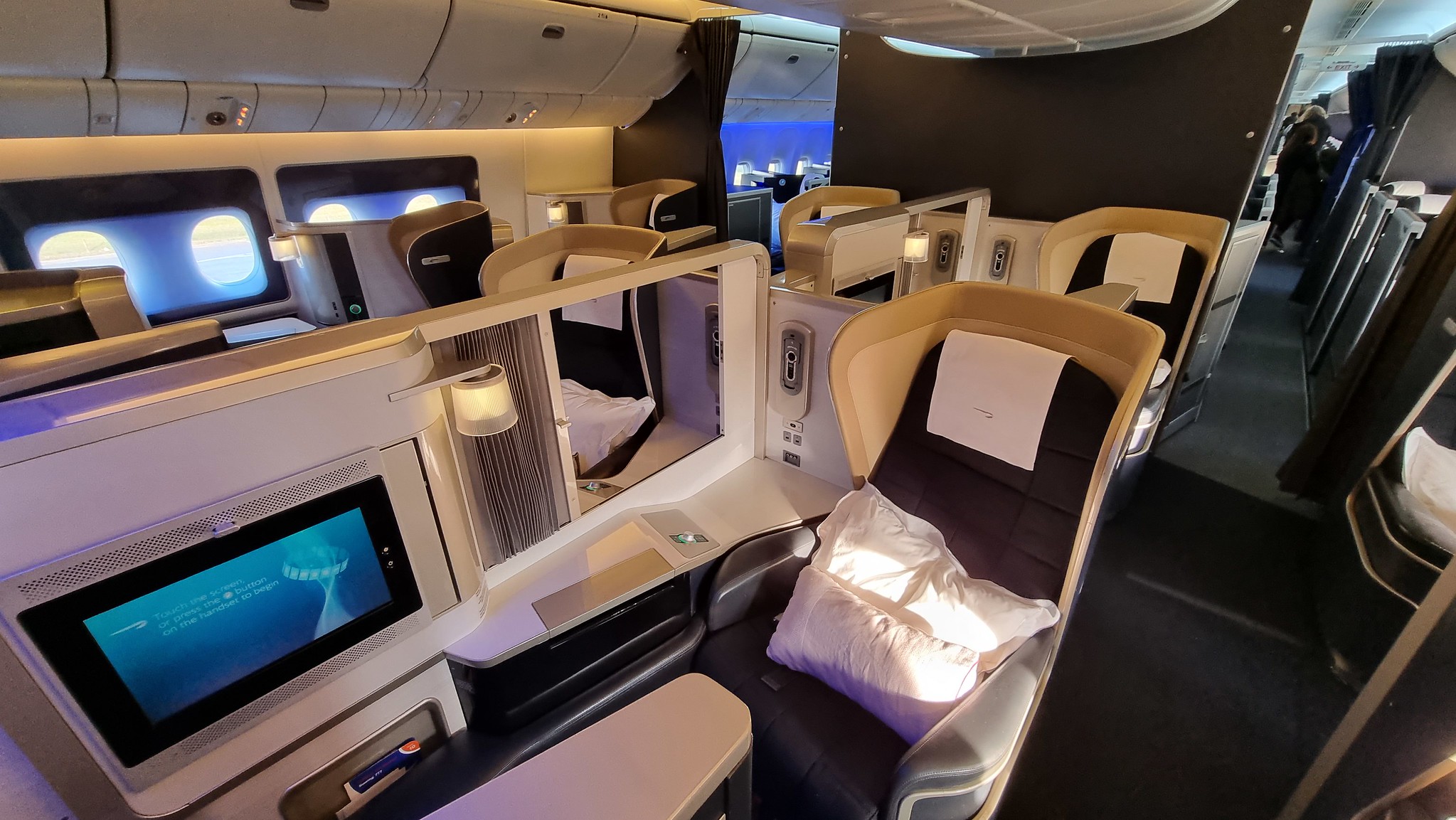 A view of the old First Class cabin on the 777-200