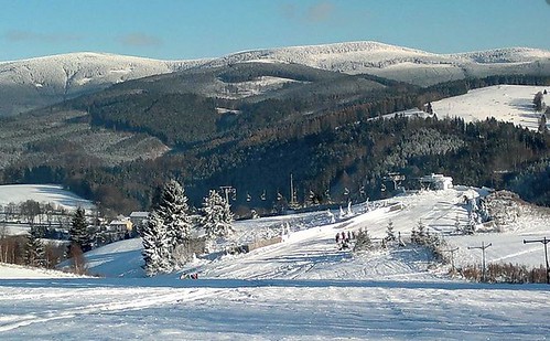 Lyžujte s 30% slevou ve Ski areálu BRANNÁ 2022/23