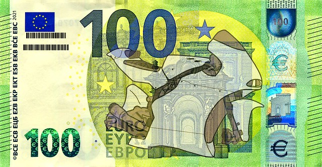 100 €