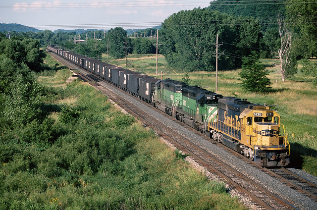 ATSF 5201 west in Medary, Wisconsin on July 13, 1991.