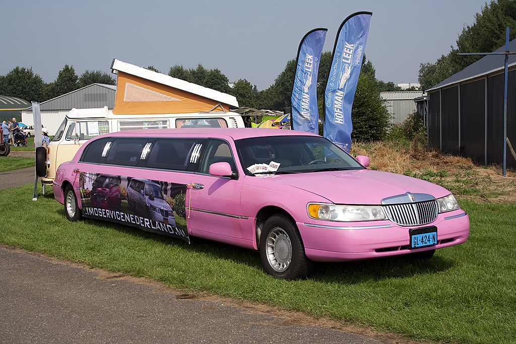 GL-424-N: Towncar asobak