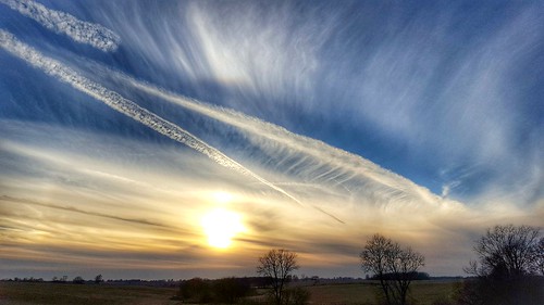 sunset evening dusk sky field contrails vibrant fall winter country midwest