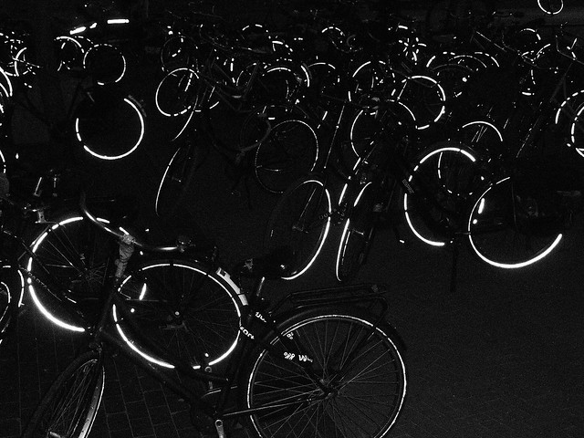 Wheels of reflection | Amsterdam | Abstract | Explore 2022-12-19