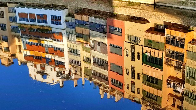 Reflection Onyar - Girona (Explore 20-12-2022)