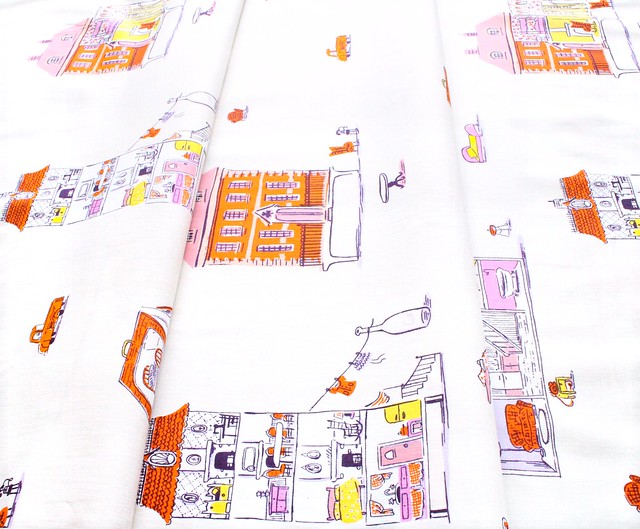 Windham Fabrics / Lucky Rabbit / 53241-1 Dollhouse Cream