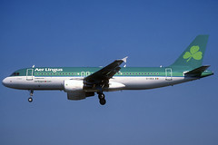 Aer Lingus A320-214 EI-DEA BCN 03/09/2005