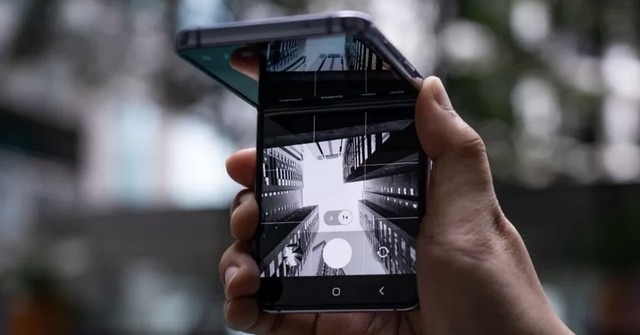 Ciri Terbaik Kamera Samsung Galaxy Z Flip 4 Jadikan Foto Lebih Sempurna
