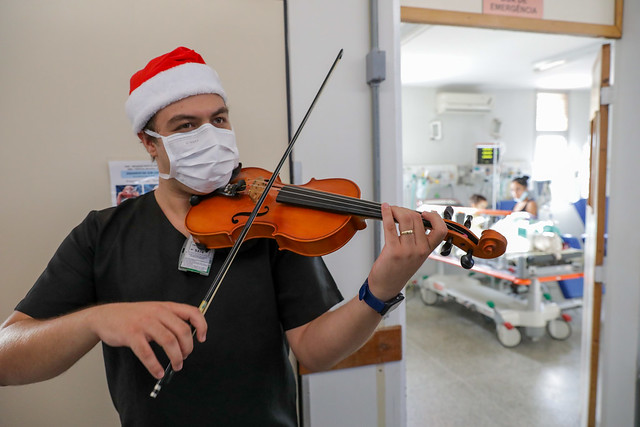 Papai Noel chega mais cedo ao Hospital Regional de Planaltina