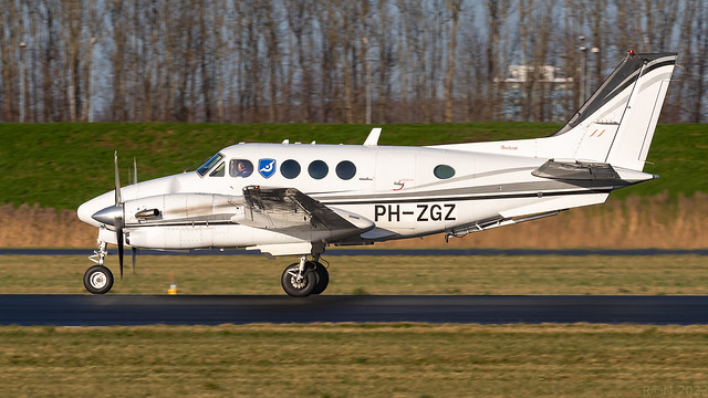 PH-ZGZ - Beechcraft C90A King Air - EHLE - 20220106