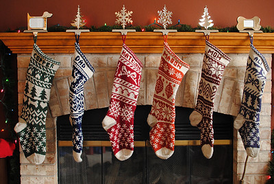 Terry Morris’s Mix-It-Up Christmas Stocking Stranded Colorwork includes a variety of charts and options to make it your own!