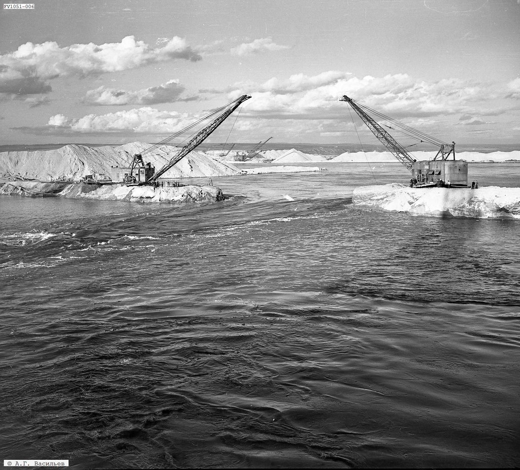 Из серии «Промистория России» - Строительство Иркутской ГЭС (1956 г.) 1