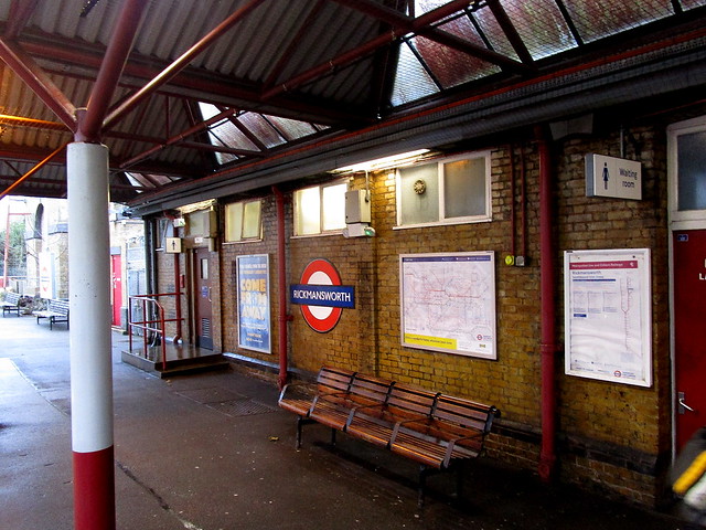 Another shot of Rickmansworth Metropolitan Line Station, this time the eastbound platform on 19.12.22.