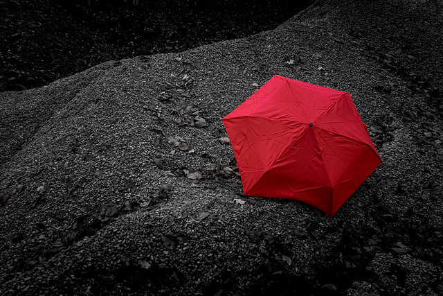 2022 - One Photo A Day - 359/365 - „My Red Umbrella - No.  3“