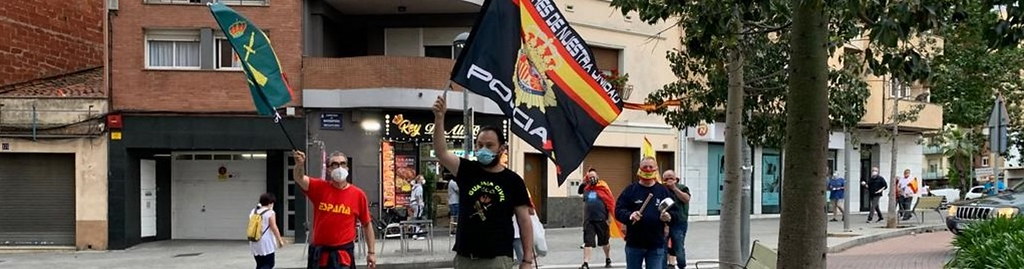 FOTOGRAFÍA. TARRASA (BARCELONA), 30.05.2020. Protesta en Tarrasa (Barceloan) contra el gobienro criminal de Pedro Sánchez. Ñ Pueblovid 19 (7)