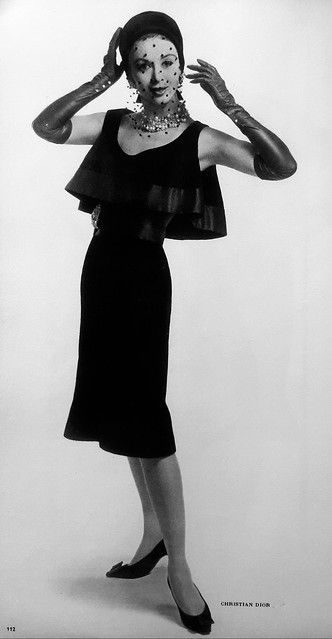 Marc Bohan pour Christian Dior Collection Haute Couture Automne/Hiver 1961-62. Photo Georges Saad.