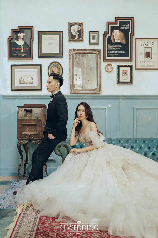SJwedding鯊魚婚紗婚攝團隊在台南奇美博物館拍攝的自助婚紗