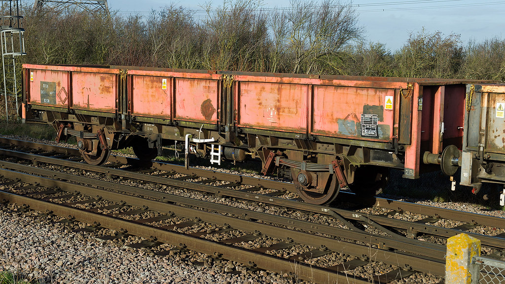 OCA 112113 With 66849 working the 6C02 11-58 Sidcup to Hoo… | Flickr