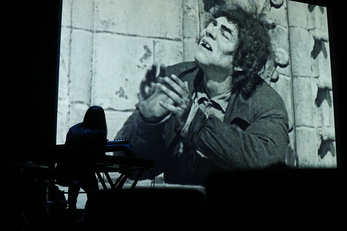 El pianista Felipe Silva en el "Ciclo de Terror" del Cine UC, durante mayo.