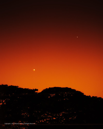 phantomphoto sunset astrophotography venus moon 200500mmf56 mercury dusk sun nikond700 astronomy solar system landscape nikkor cosmos planet conjunction
