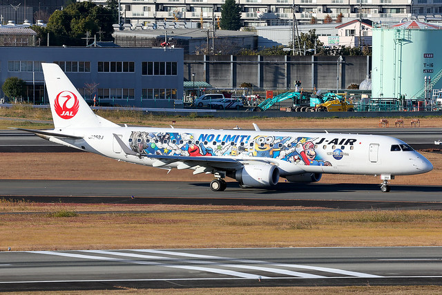 J-Air | Embraer 190 | JA252J | Universal Studios Japan livery | Osaka Itami