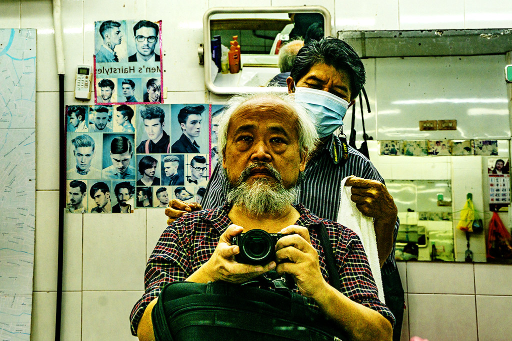 Getting a haircut and shave at Pralong Barber on 12-29-22--Bangkok copy