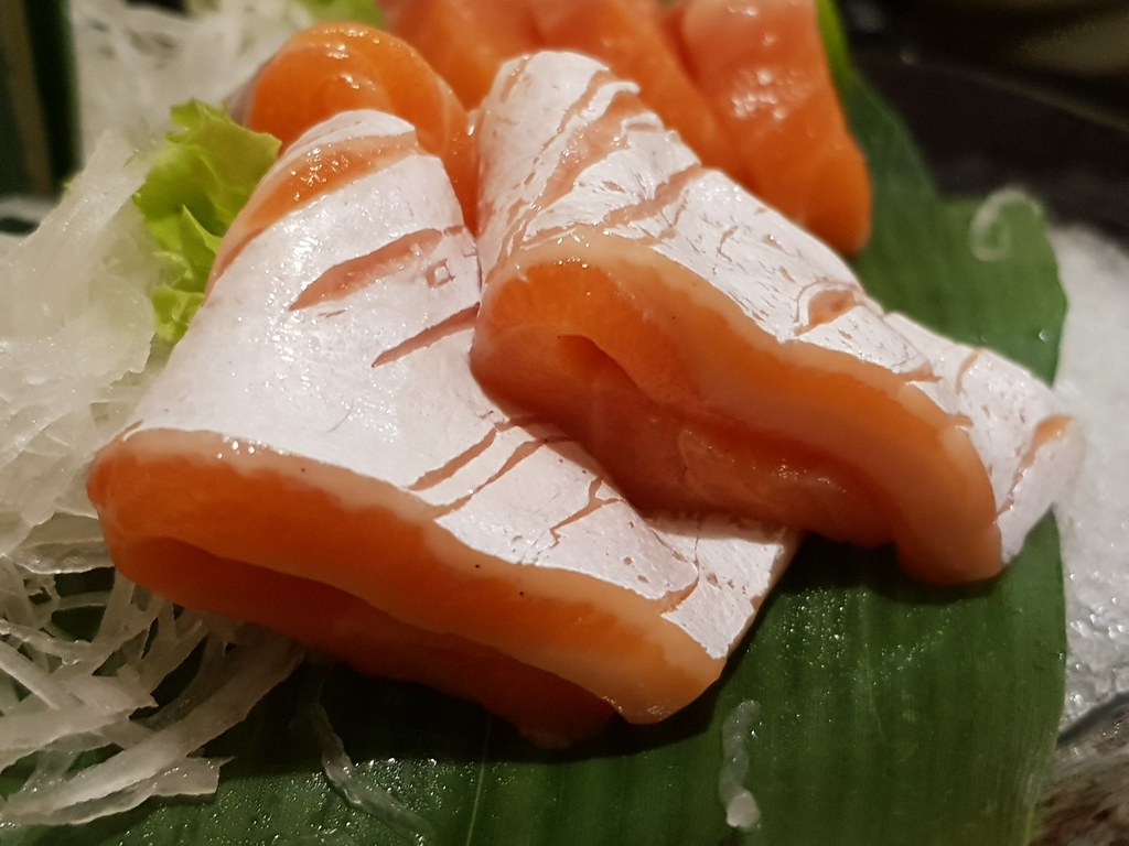 サケ腹 Salmon Belly rm$15 @ 新壽司 Shin Zushi USJ10