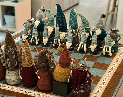 I’m not sure I would have come across this if Sandi hadn’t shared their project page with our Thursday Knit Night group! It is from lyntterl2’s Gnome Chess Set Kings project page! Wow! I’m in awe!