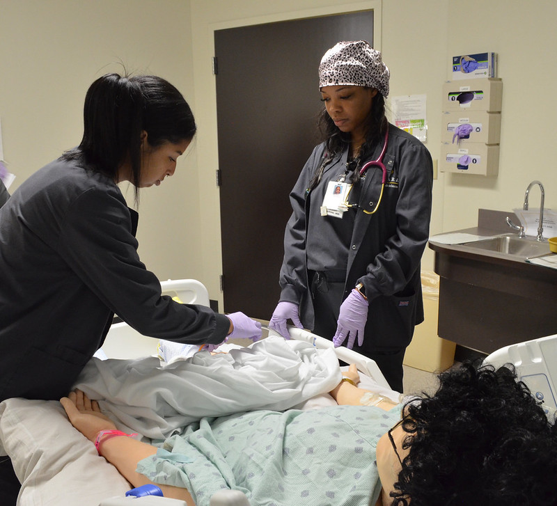 MENP Students Practice Their Skills In The Simulation Center | Flickr