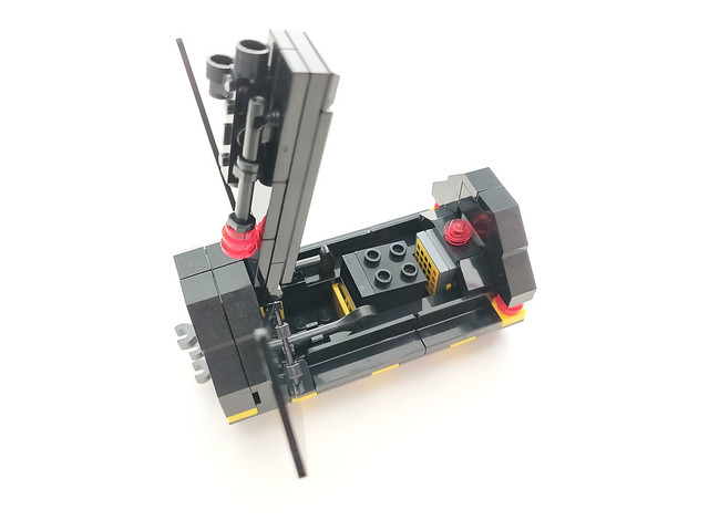LEGO Blacktron Cruiser (40580)