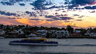 Sunset, City Cat, Hamilton Riverwalk, Brisbane River, Brisbane, QLD, Queensland, River, 25 November 2022 (3)